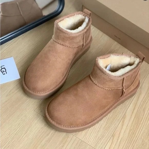 UGG Classic Ultra Mini Chestnut - Picture 2 of 6